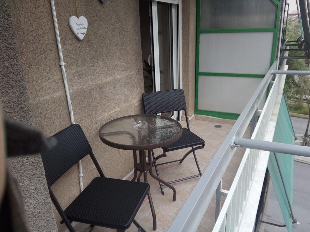 Gazi Divine Apartment Athens Exterior photo